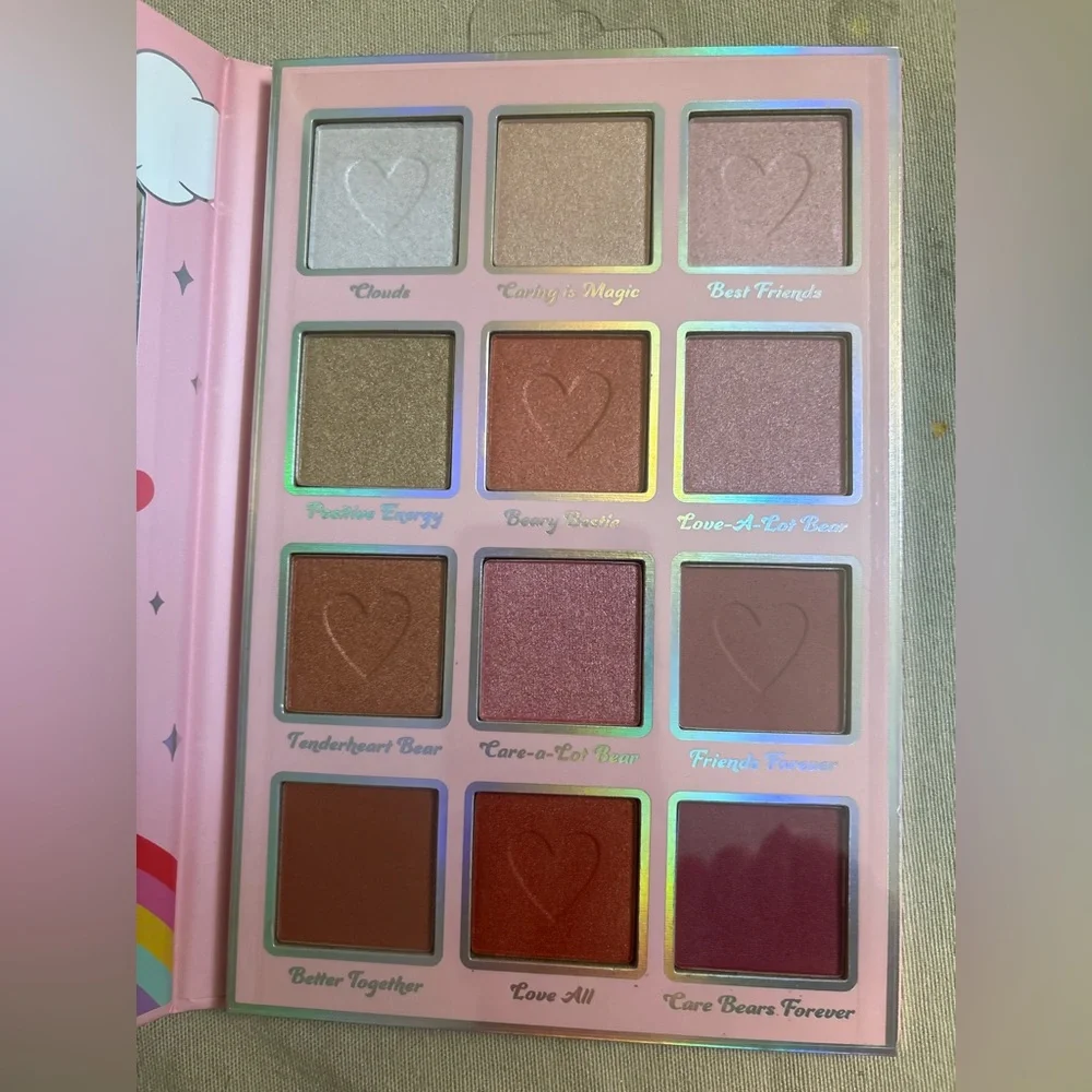Taste Beauty x Care Bears Eyeshadow Palette
